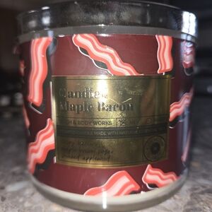 Bath & Body Works Red and Gold Candied Maple Bacon Candle